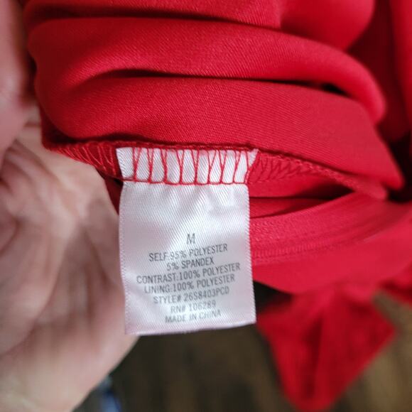 Francesca's Red Strapless Wide-Leg Jumpsuit NWT Women's Size Medium - Picture 5 of 15